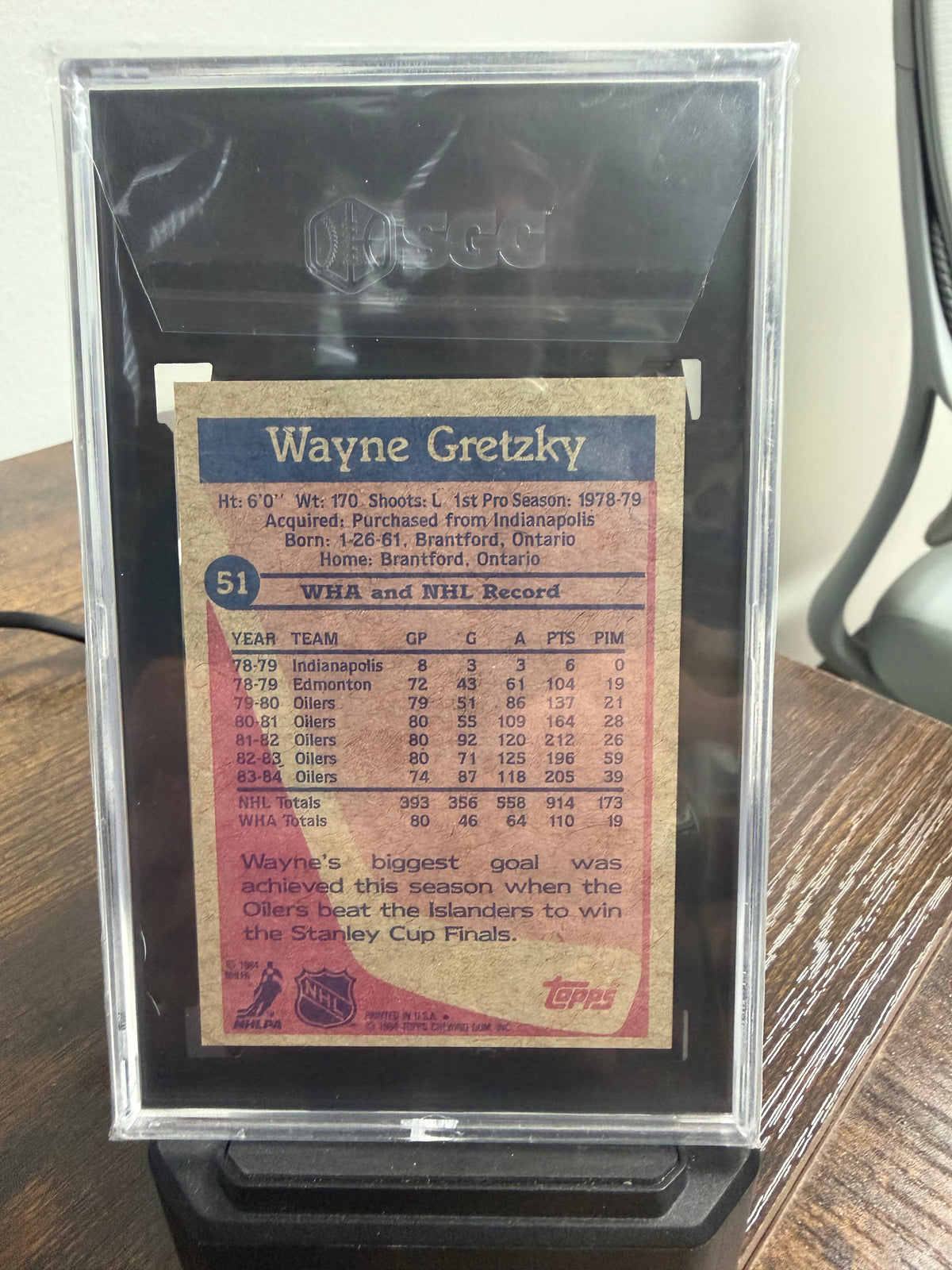 1984-85 topps #51 Wayne Gretzky!! THE GREAT ONE!!