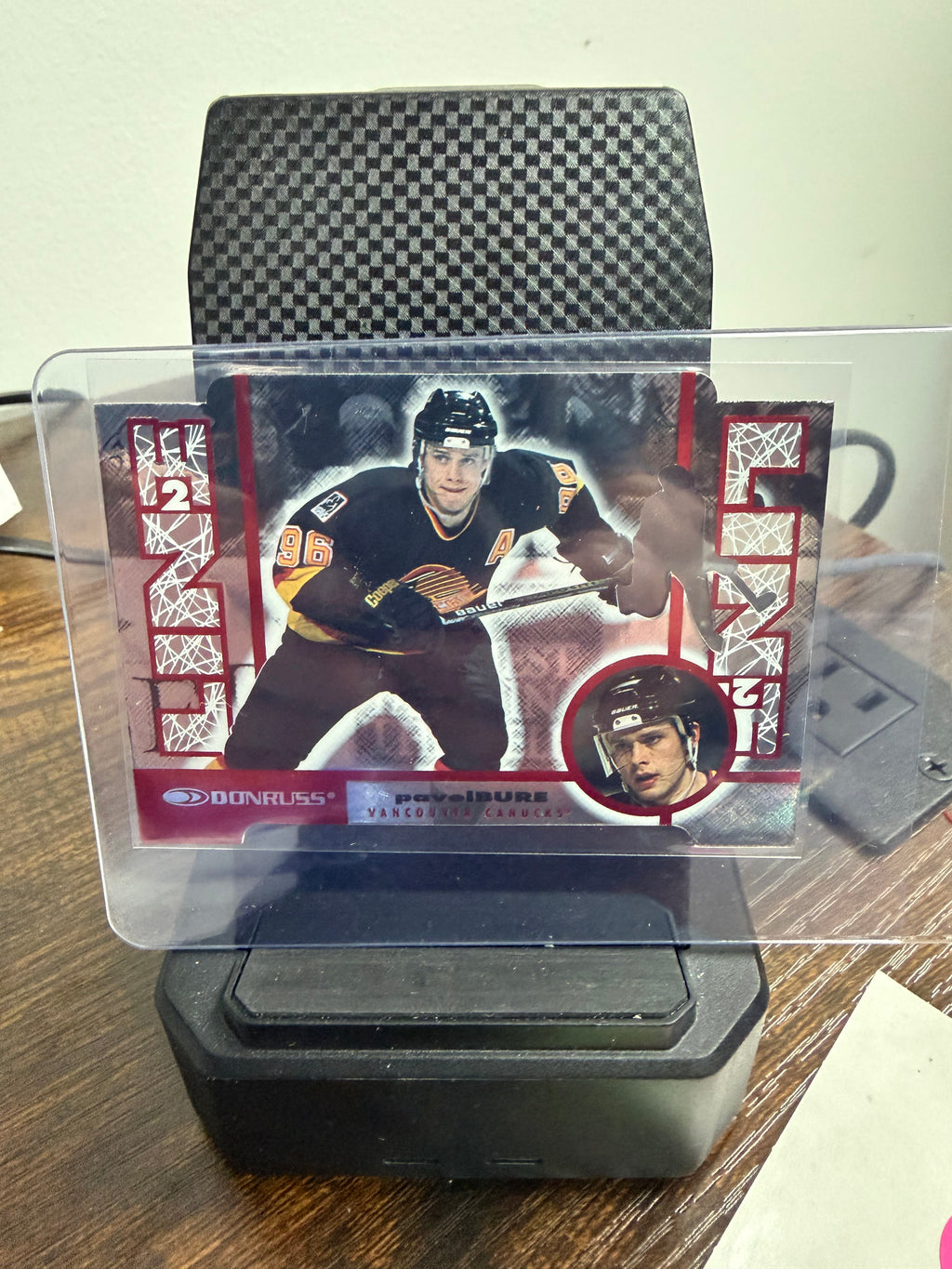 1997-98 Donruss "line 2 line" die-cut Pavel Bure 001/250
